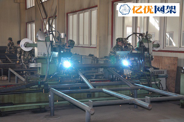 西安螺栓球网架加工车间